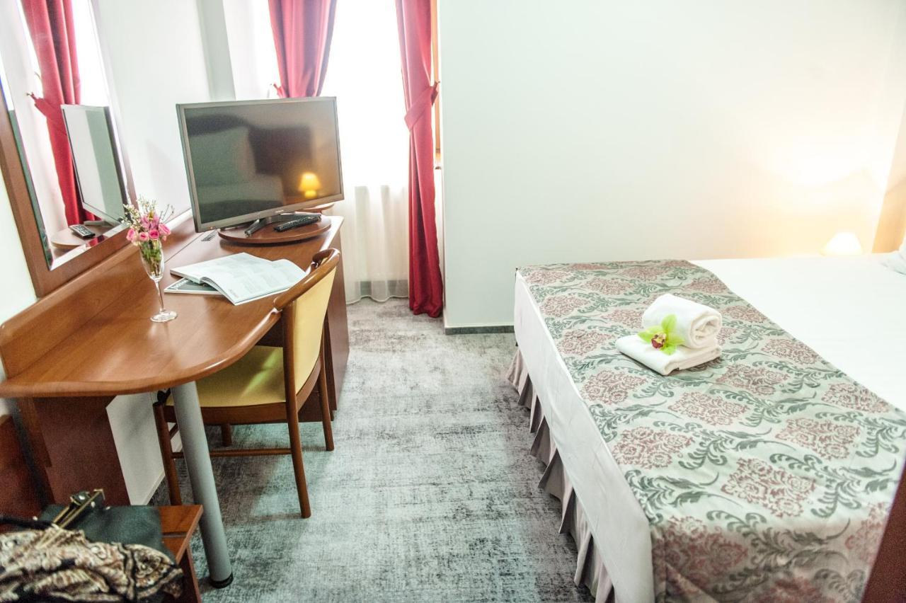 Hotel Parc Sibiu Exteriör bild